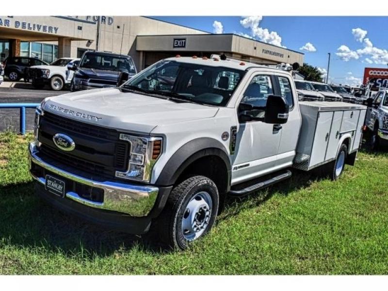 New 2019 Ford SUPER DUTY F550 DRW XL Extended Cab ChassisCab in 